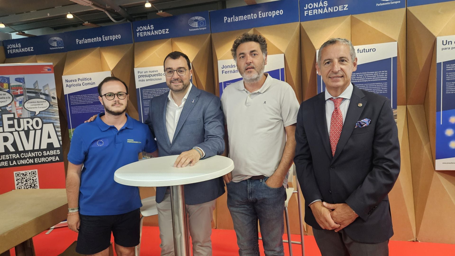 Las fotos que deja la visita de Adrián Barbón a la Feria de Muestras de Asturias