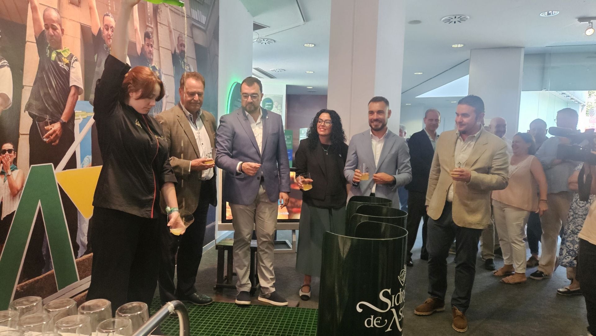 Las fotos que deja la visita de Adrián Barbón a la Feria de Muestras de Asturias