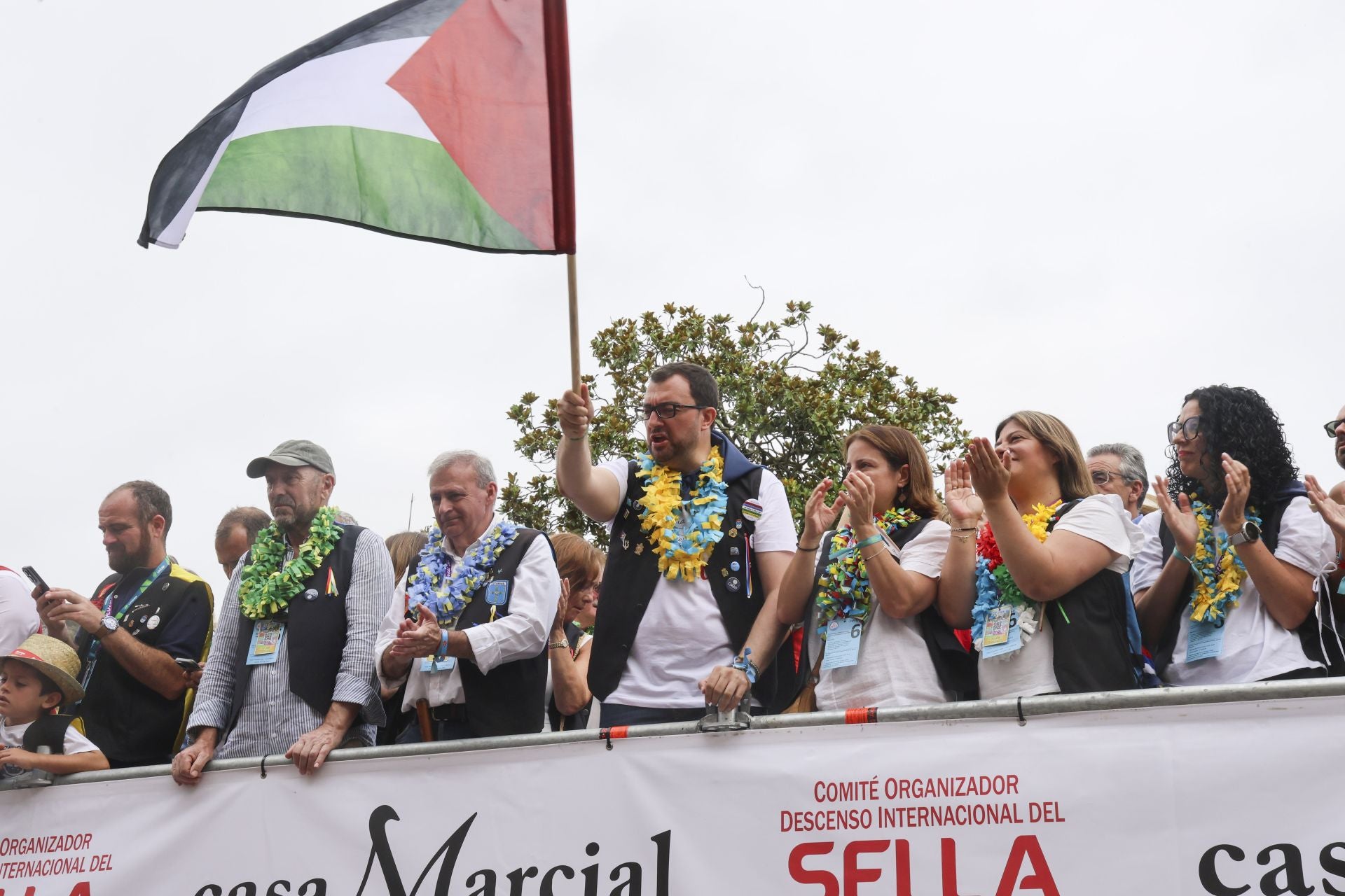 Así fue el desfile del Descenso del Sella 2025. ¡Búscate en las fotos!