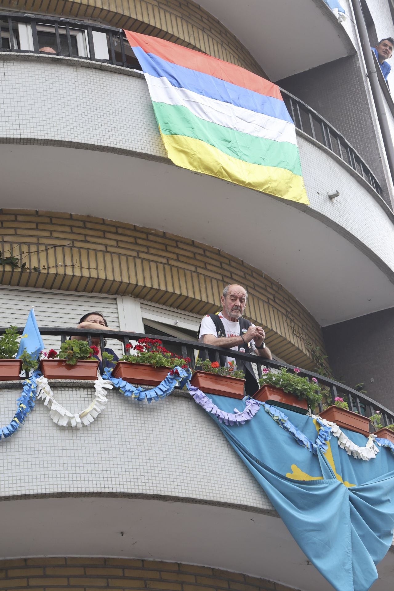Así fue el desfile del Descenso del Sella 2025. ¡Búscate en las fotos!