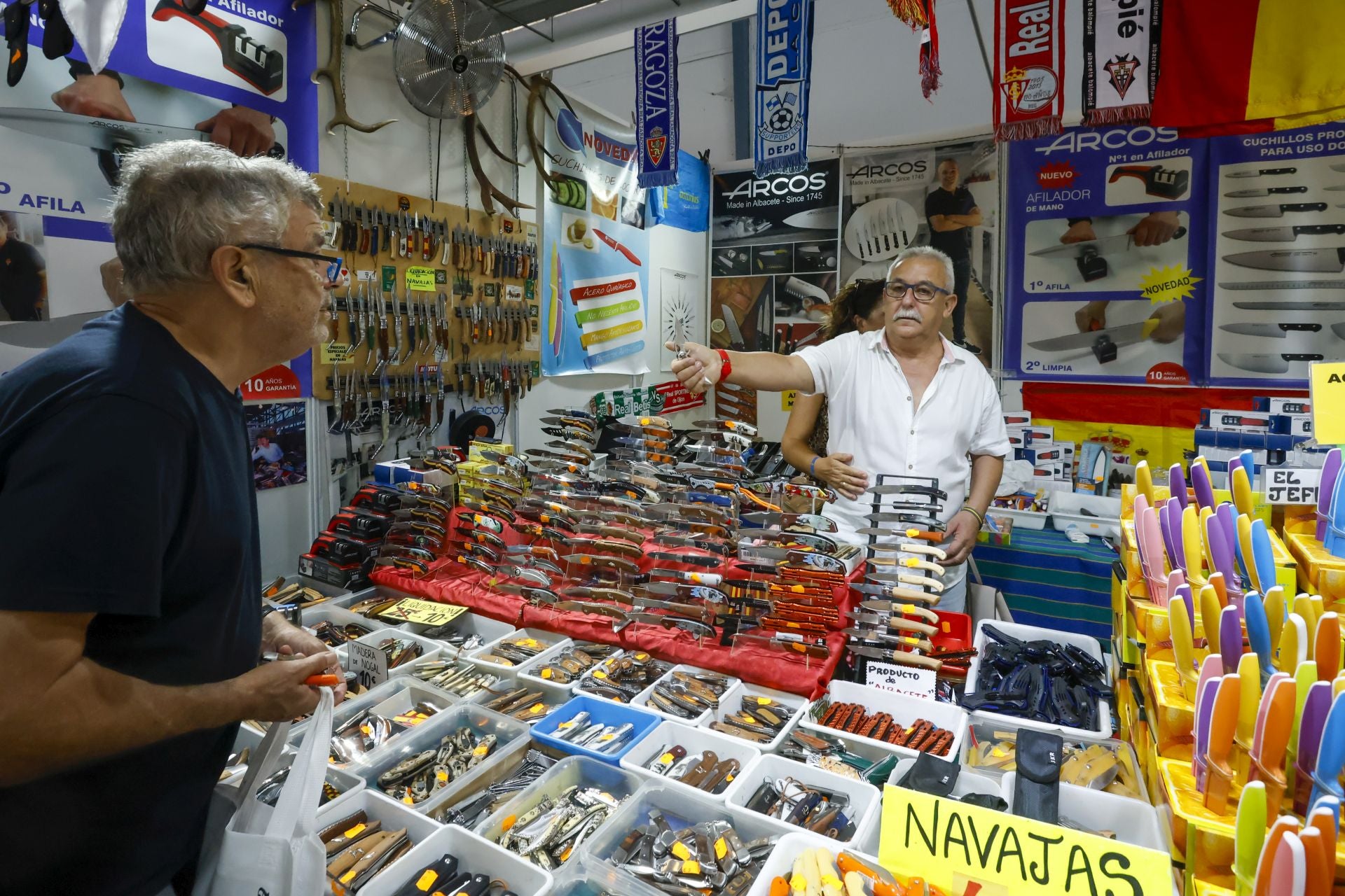 Sidra y mucho ambiente este lunes en la Feria de Muestras de Gijón