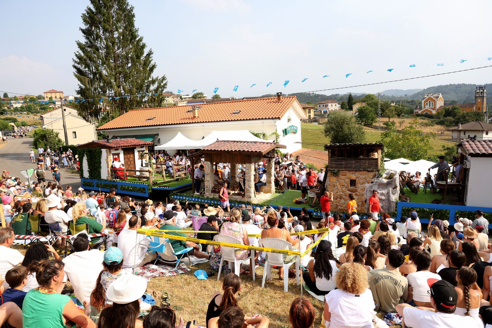 Las carrozas vuelven a Valdesoto