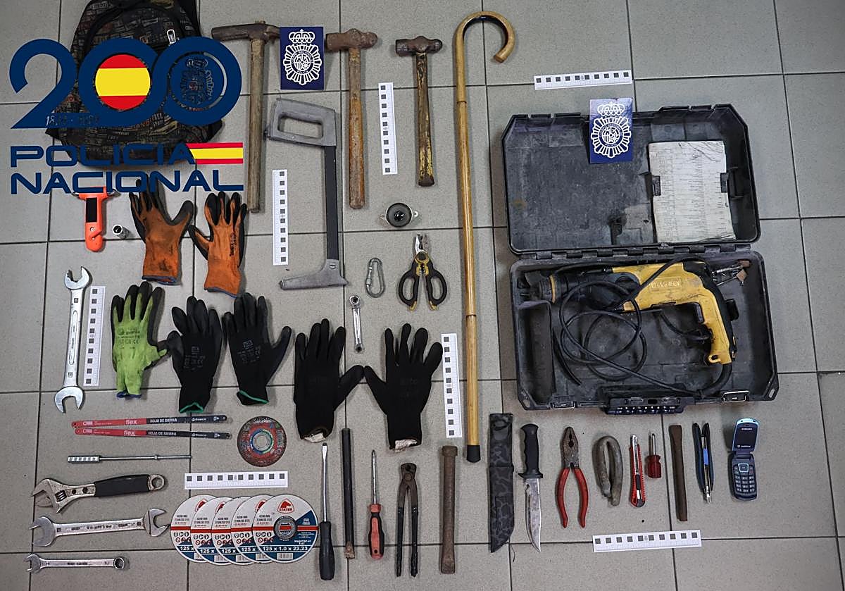 Material incautado por la Policía Nacional.