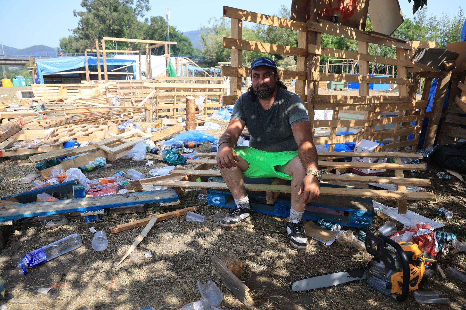 El día después del Xiringüelu: así ha quedado el prau Salcéu