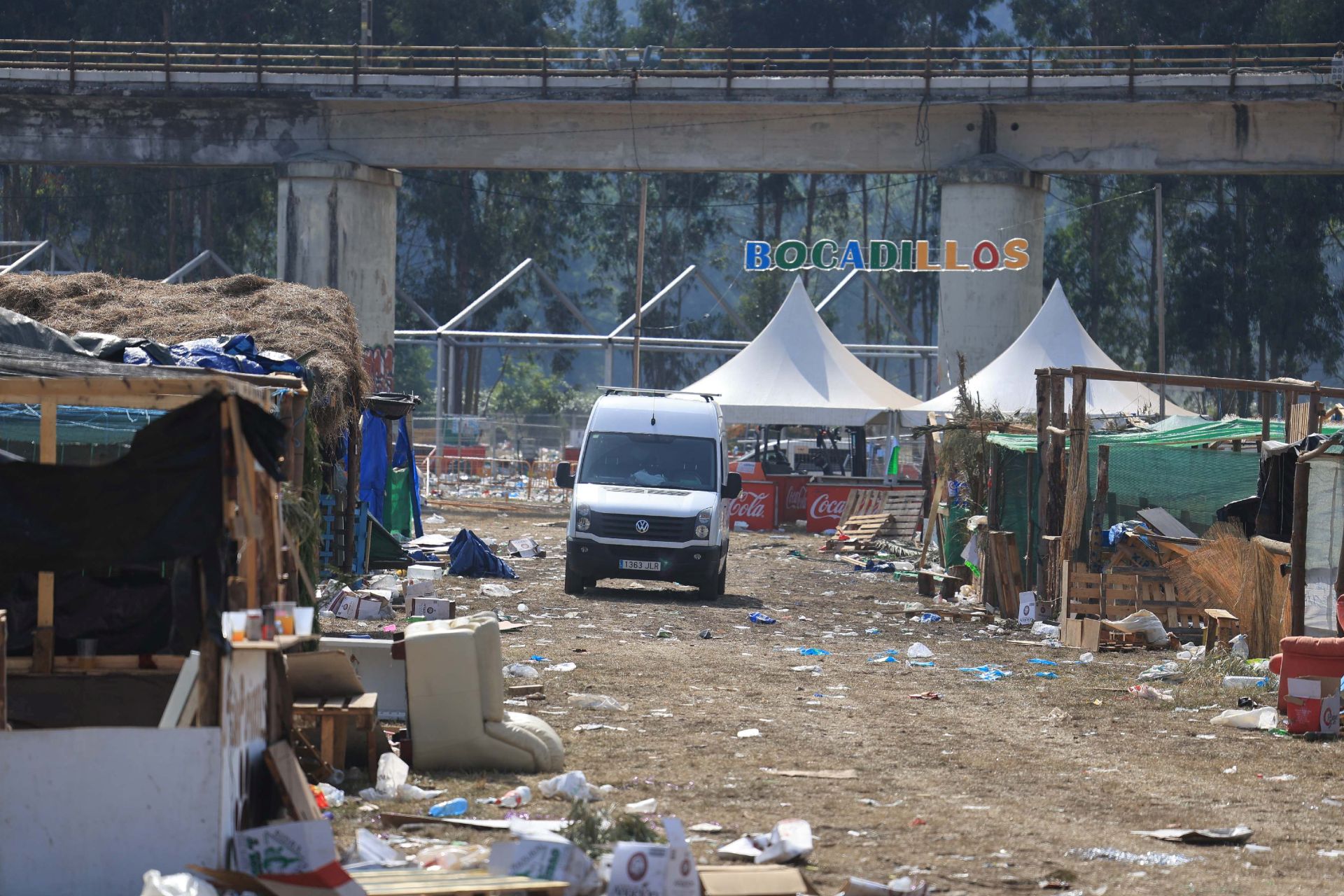 El día después del Xiringüelu: así ha quedado el prau Salcéu