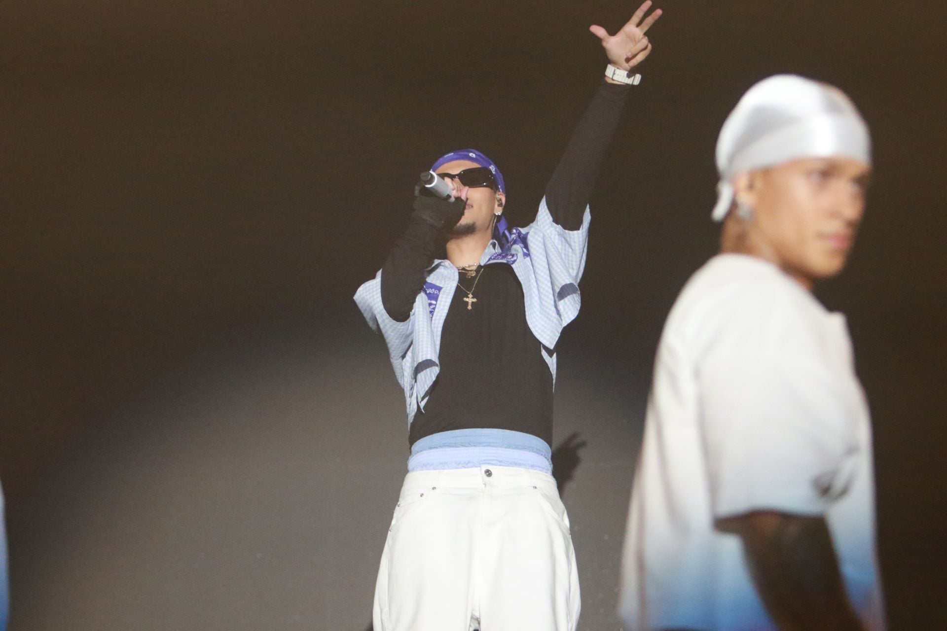 Abraham Mateo ilumina el escenario de Poniente, en Gijón