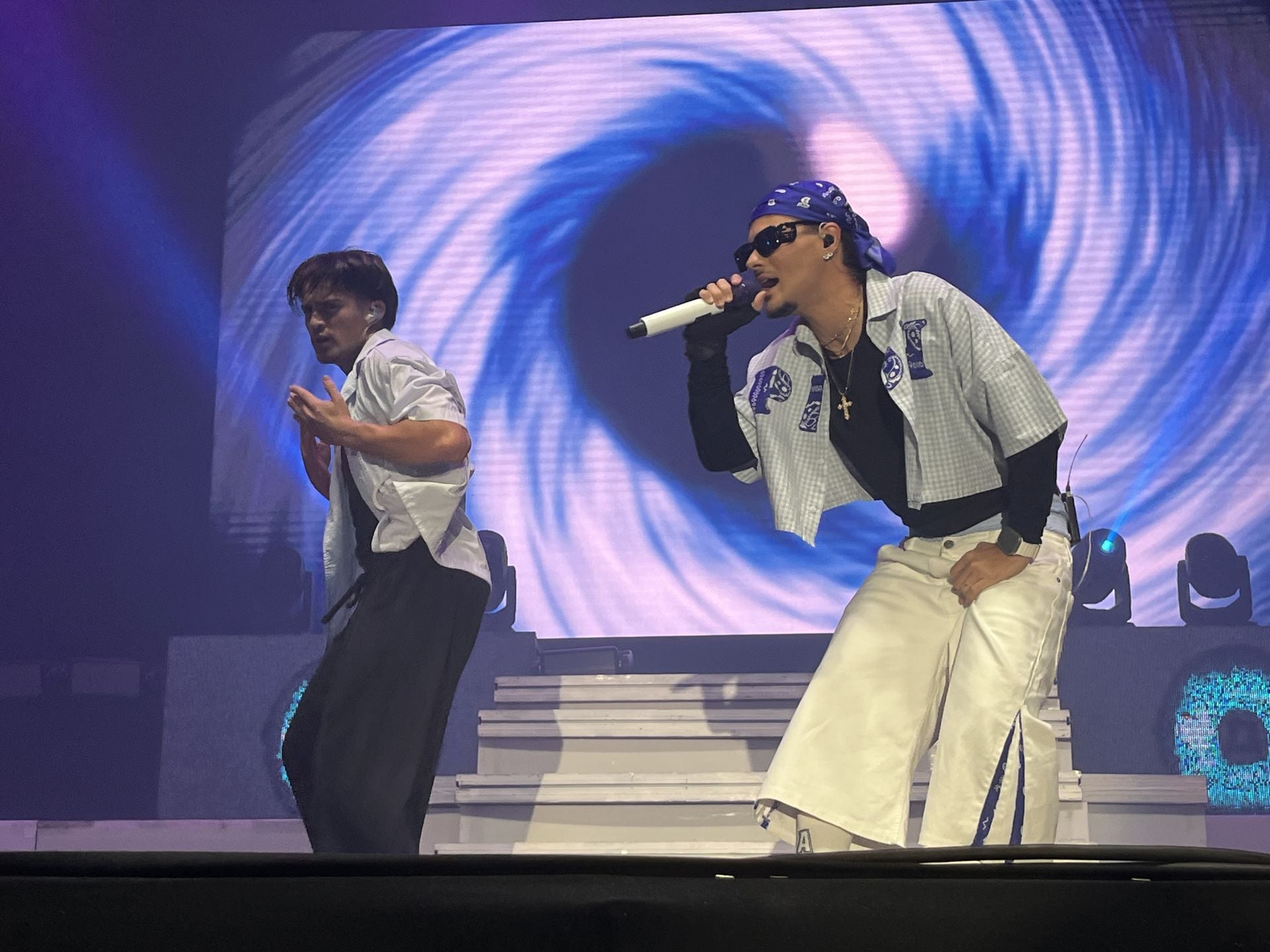 Abraham Mateo ilumina el escenario de Poniente, en Gijón
