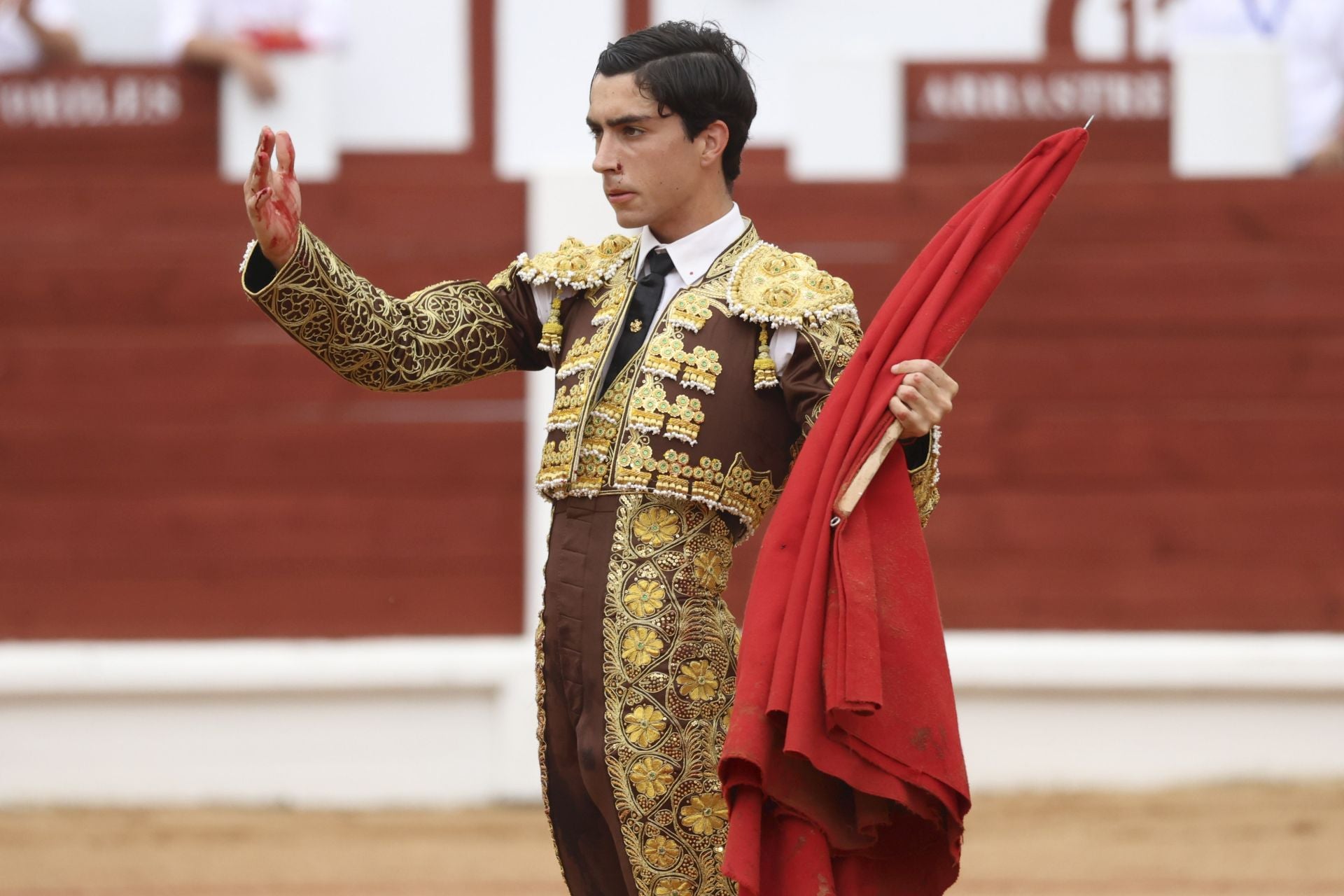 La primera corrida de la Feria de Begoña en imágenes