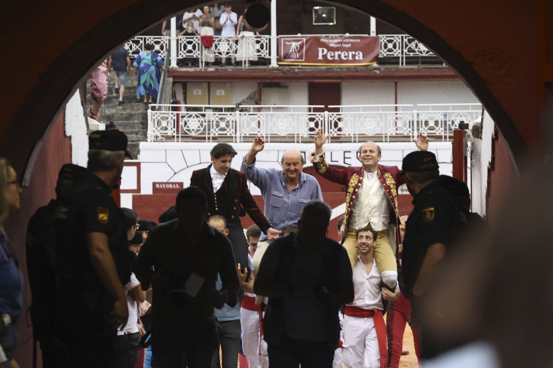 Tarde de rejones en la Feria taurina de Begoña en Gijón