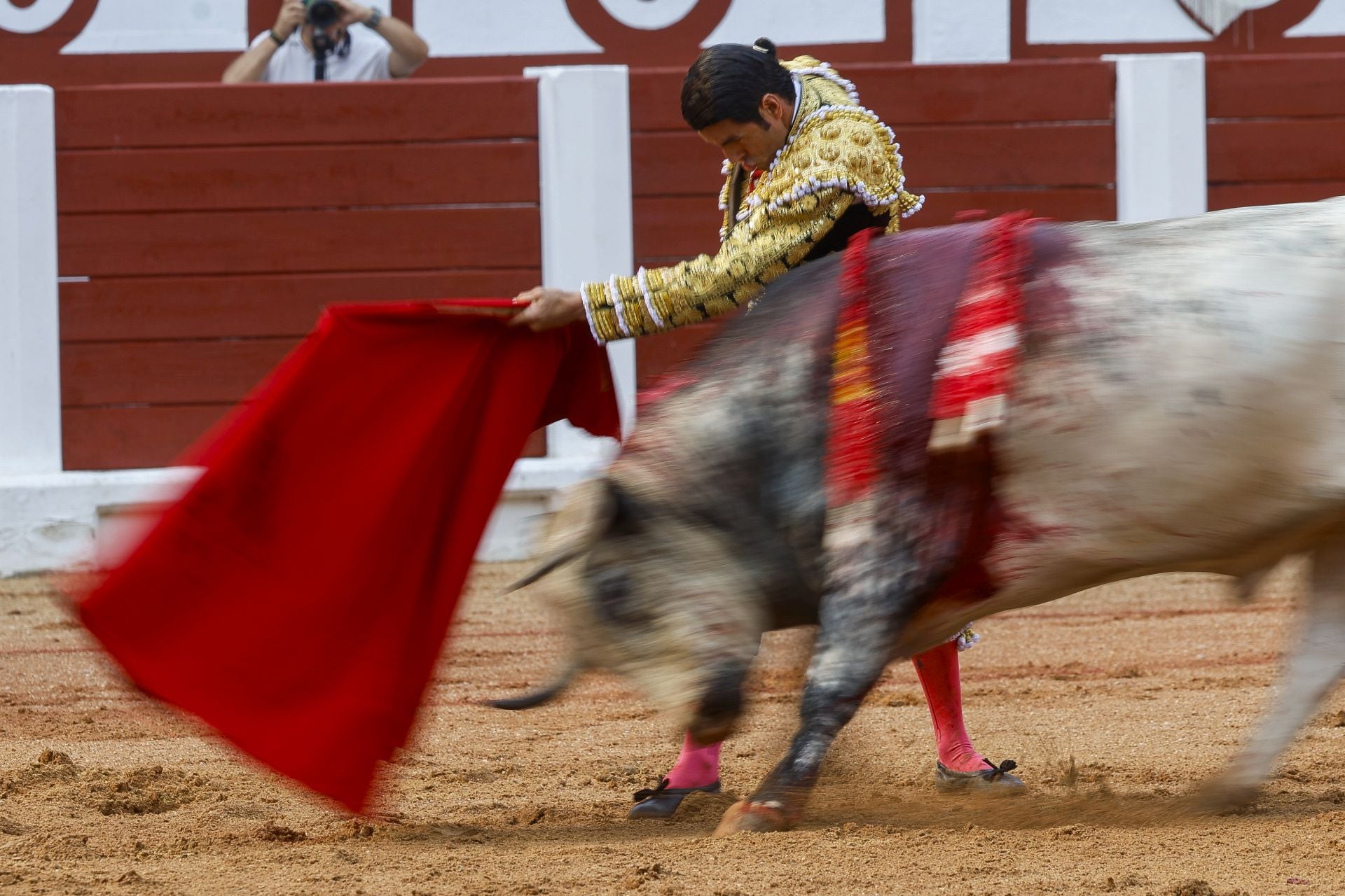 Tercera tarde de toros en la Feria de Begoña de Gijón