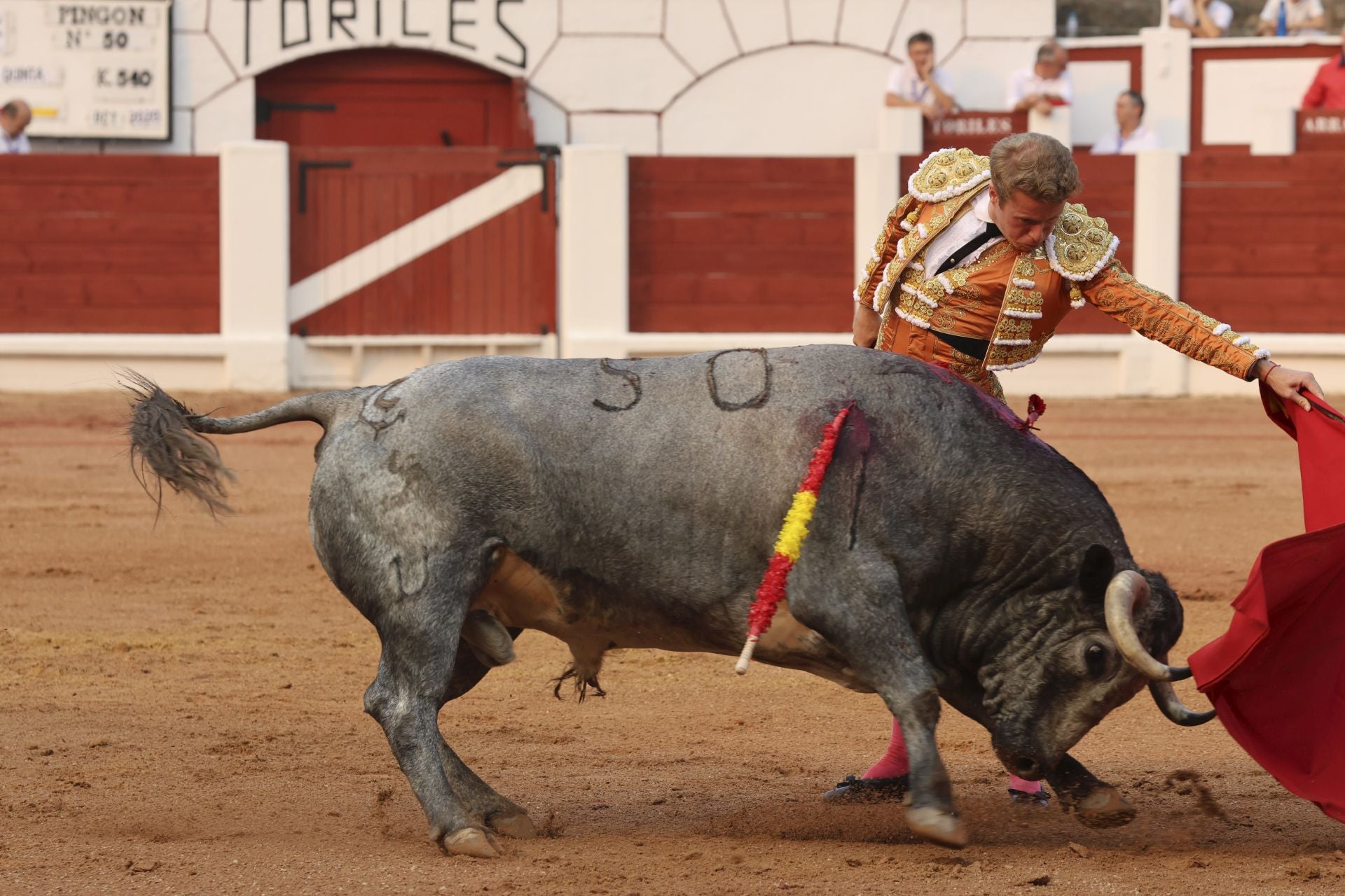 Tercera tarde de toros en la Feria de Begoña de Gijón