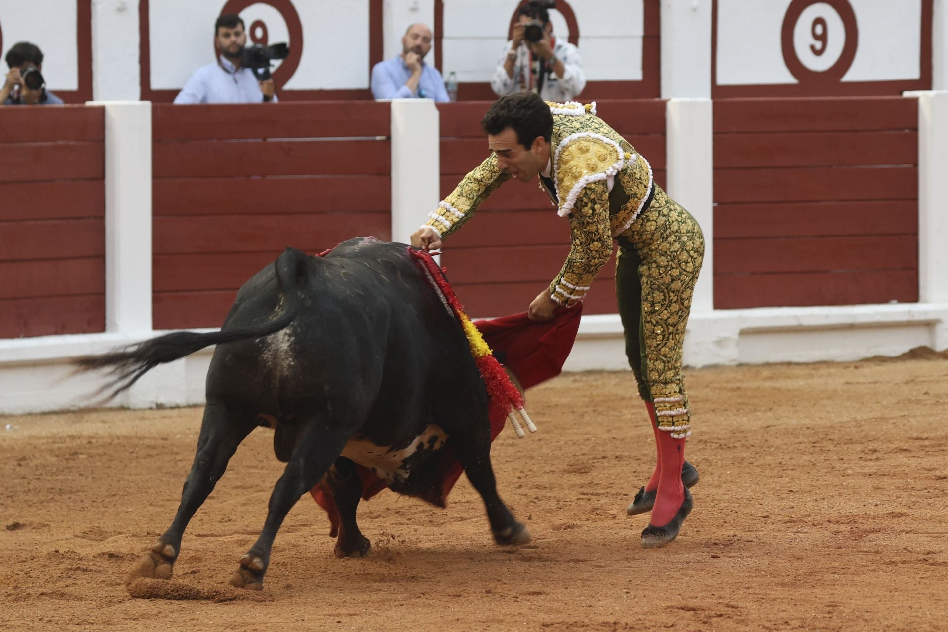 Tercera tarde de toros en la Feria de Begoña de Gijón
