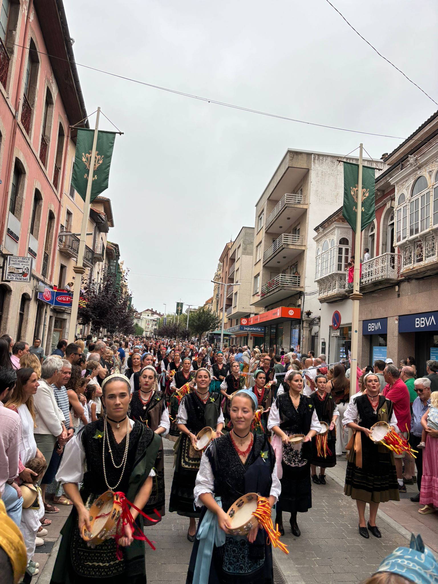 Llanes brilla por San Roque