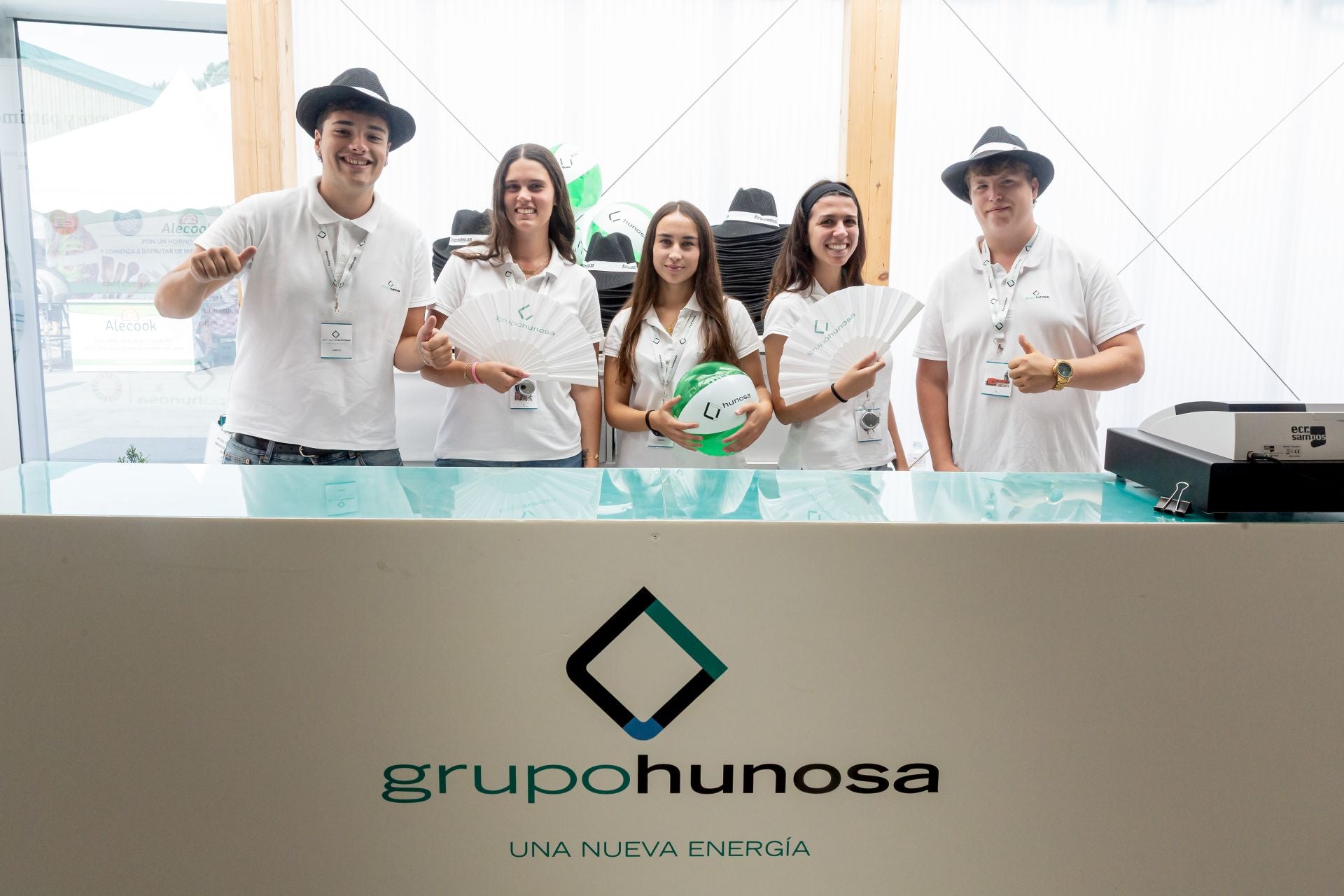 Los esenciales: los trabajadores de la Feria de Muestras de Asturias