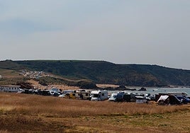 Otea urge al Principado a atajar el problema de las pernoctas ilegales de las autocaravanas