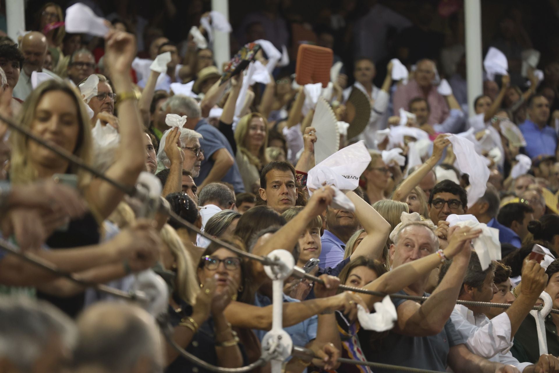 Último día de Feria taurina en Gijón: Manzanares y Talavante triunfan en El Bibio