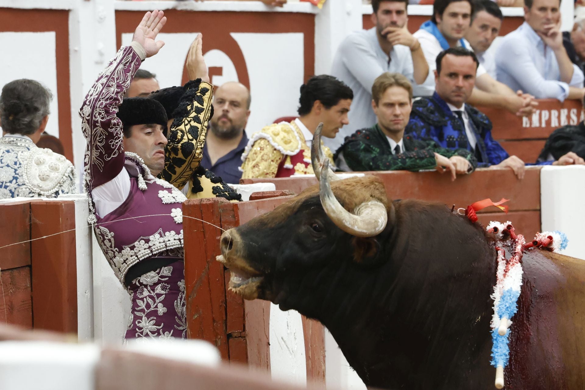 Último día de Feria taurina en Gijón: Manzanares y Talavante triunfan en El Bibio