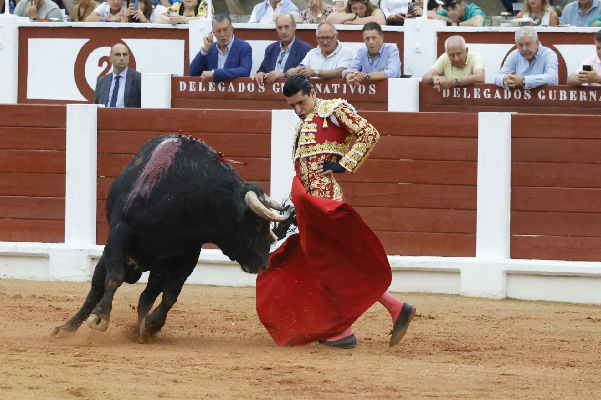 Último día de Feria taurina en Gijón: Manzanares y Talavante triunfan en El Bibio