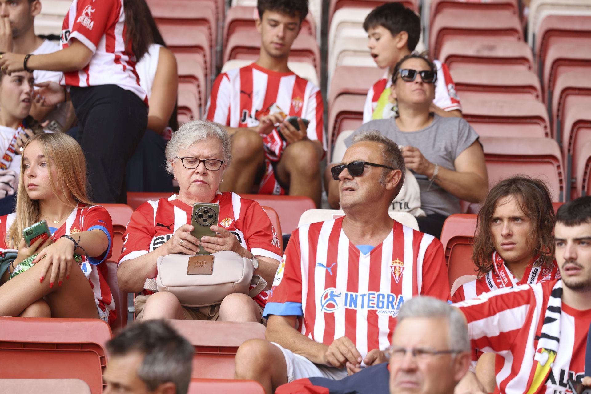 ¿Estuviste en el Sporting de Gijón - Córdoba? ¡Búscate!