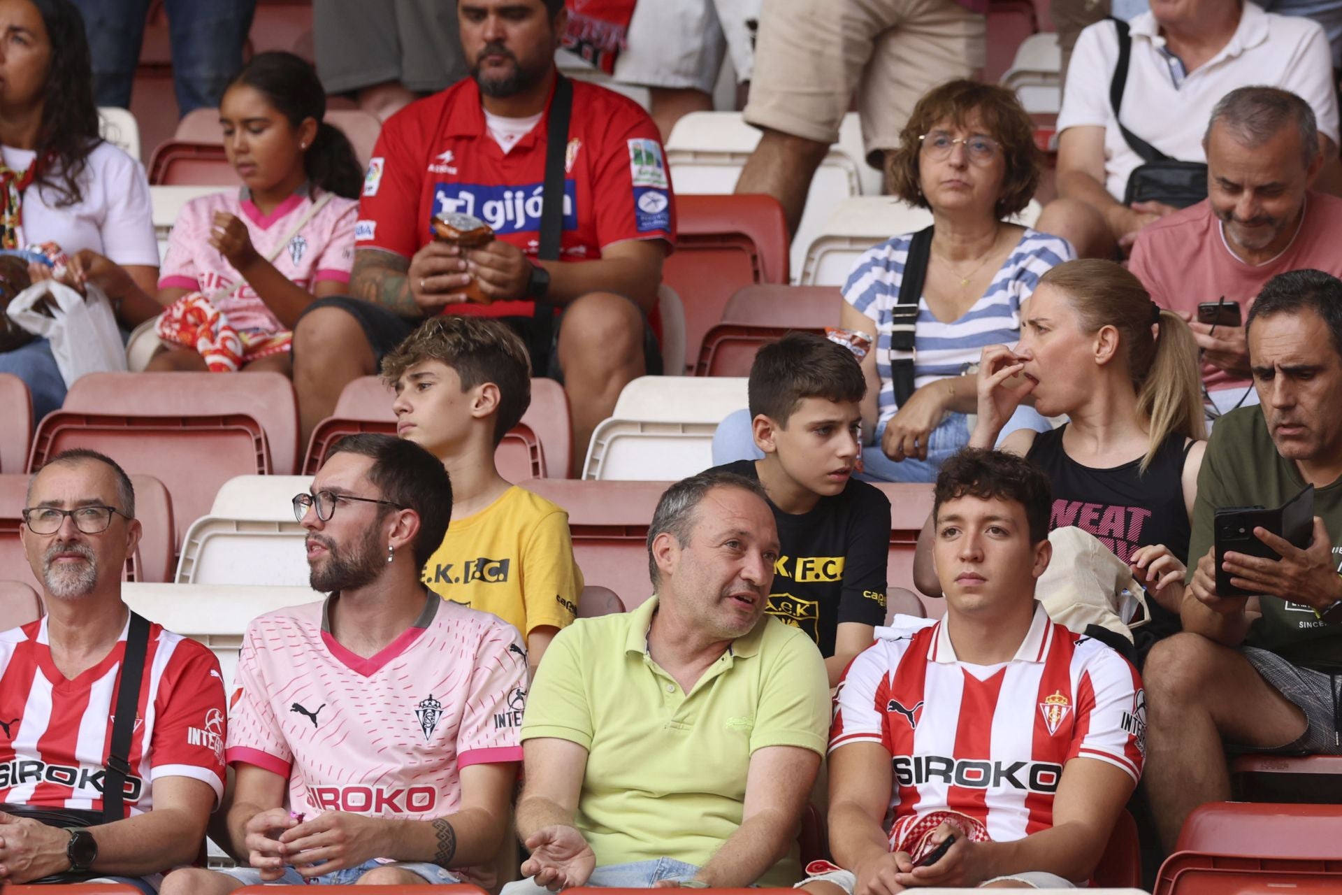 ¿Estuviste en el Sporting de Gijón - Córdoba? ¡Búscate!