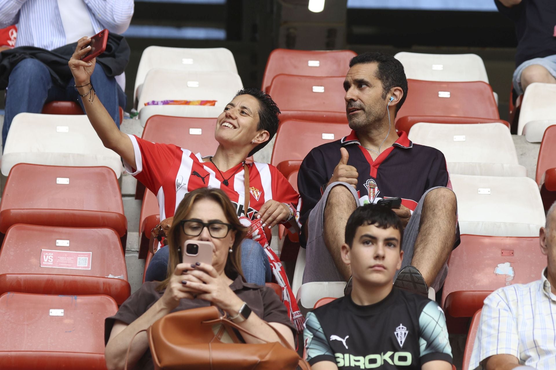 ¿Estuviste en el Sporting de Gijón - Córdoba? ¡Búscate!