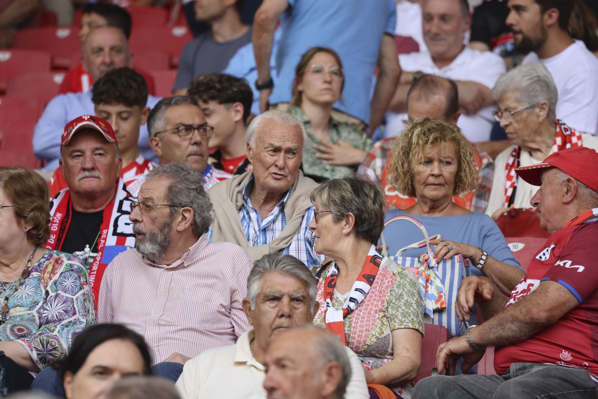 ¿Estuviste en el Sporting de Gijón - Córdoba? ¡Búscate!