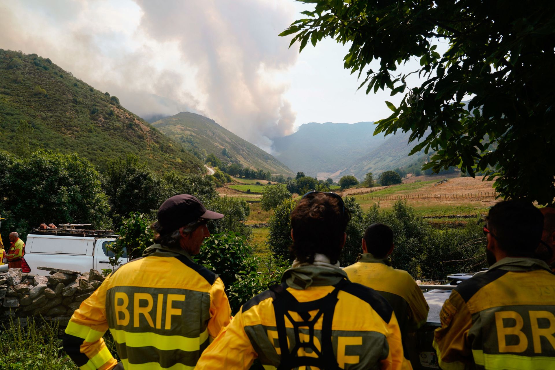 Incendio en Genestoso (Cangas del Narcea)