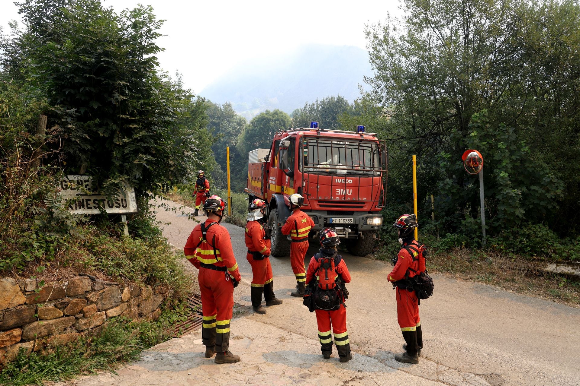 Incendio en Genestoso (Cangas del Narcea)