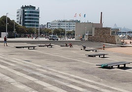 Zona del paseo de Poniente donde fue auxiliada la joven.