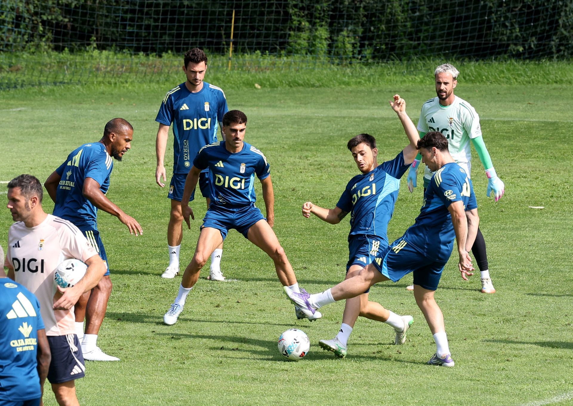 Así prepara el Real Oviedo el partido ante el Real Madrid
