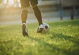 Estafan a jóvenes argentinos con falsas promesas de fútbol: detenido un directivo de «un modesto» club asturiano