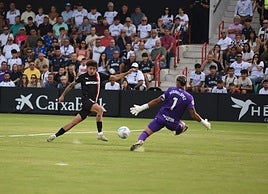 Fotos: Las mejores jugadas del A. D. Ceuta - Sporting de Gijón, en imágenes