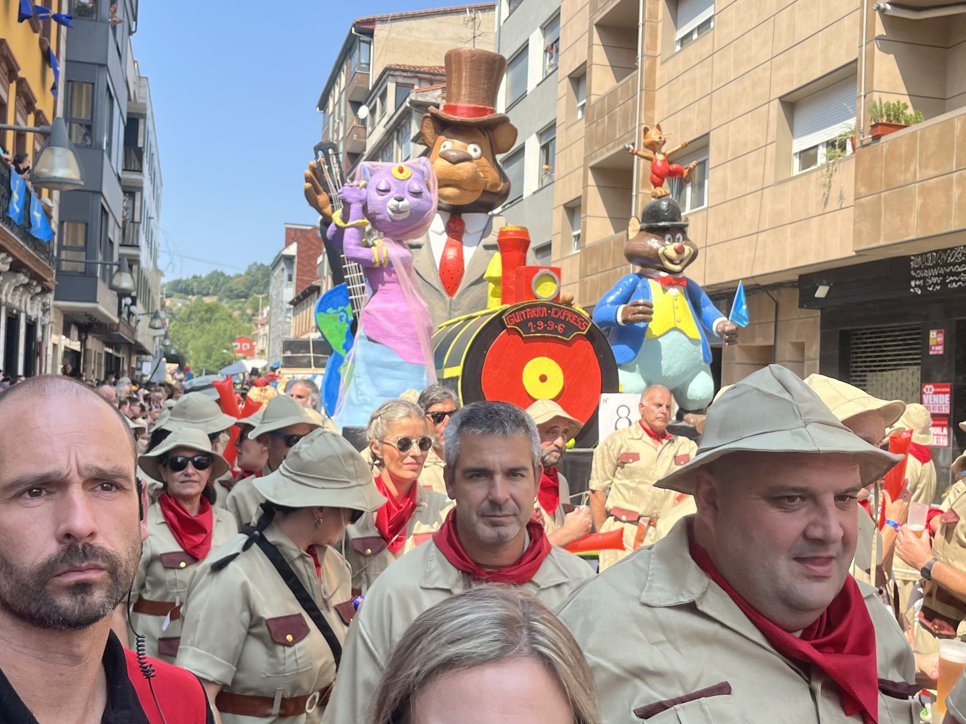 ¿Estuviste en el Descenso Folklórico del Nalón? ¡Búscate!