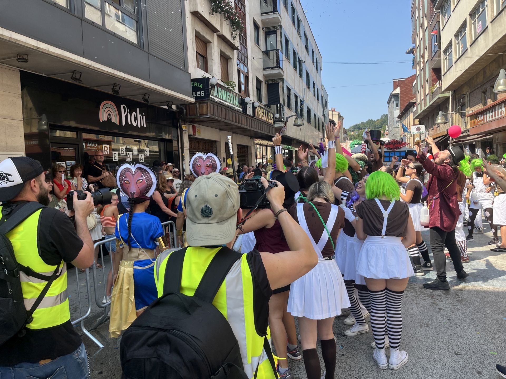 ¿Estuviste en el Descenso Folklórico del Nalón? ¡Búscate!