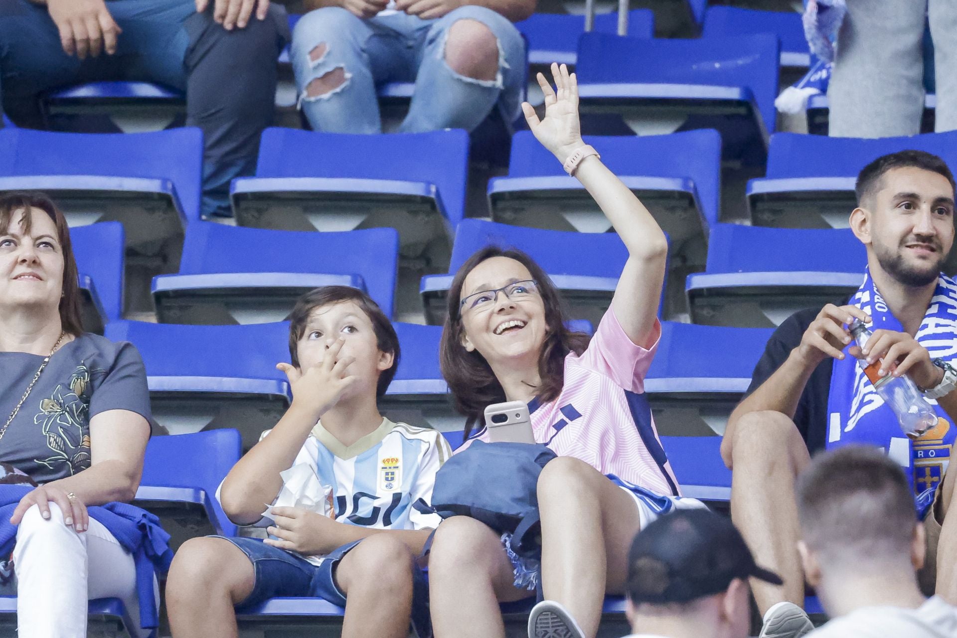 ¿Estuviste en el Real Oviedo - Real Madrid? ¡Búscate!