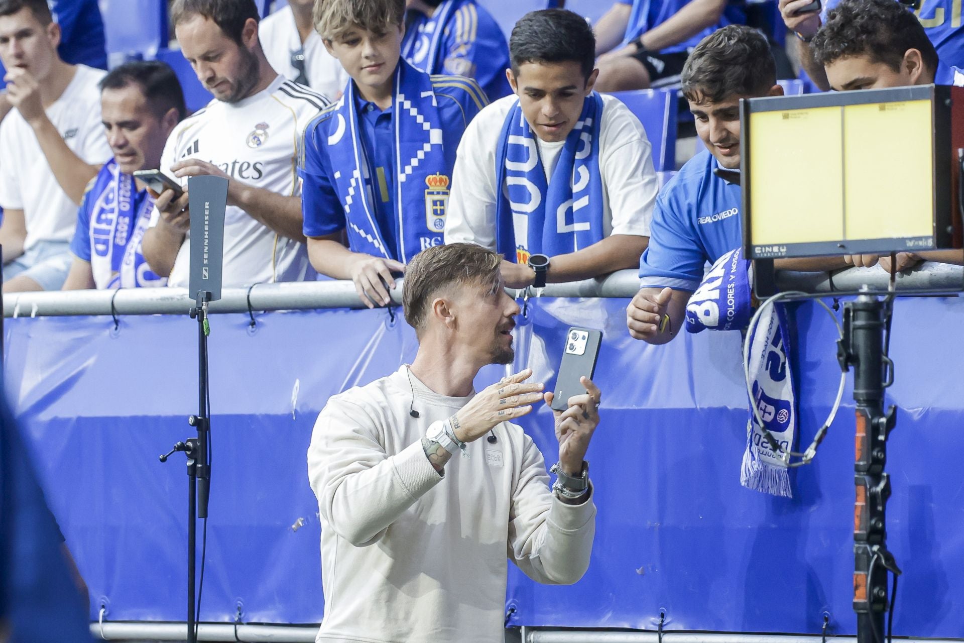 ¿Estuviste en el Real Oviedo - Real Madrid? ¡Búscate!