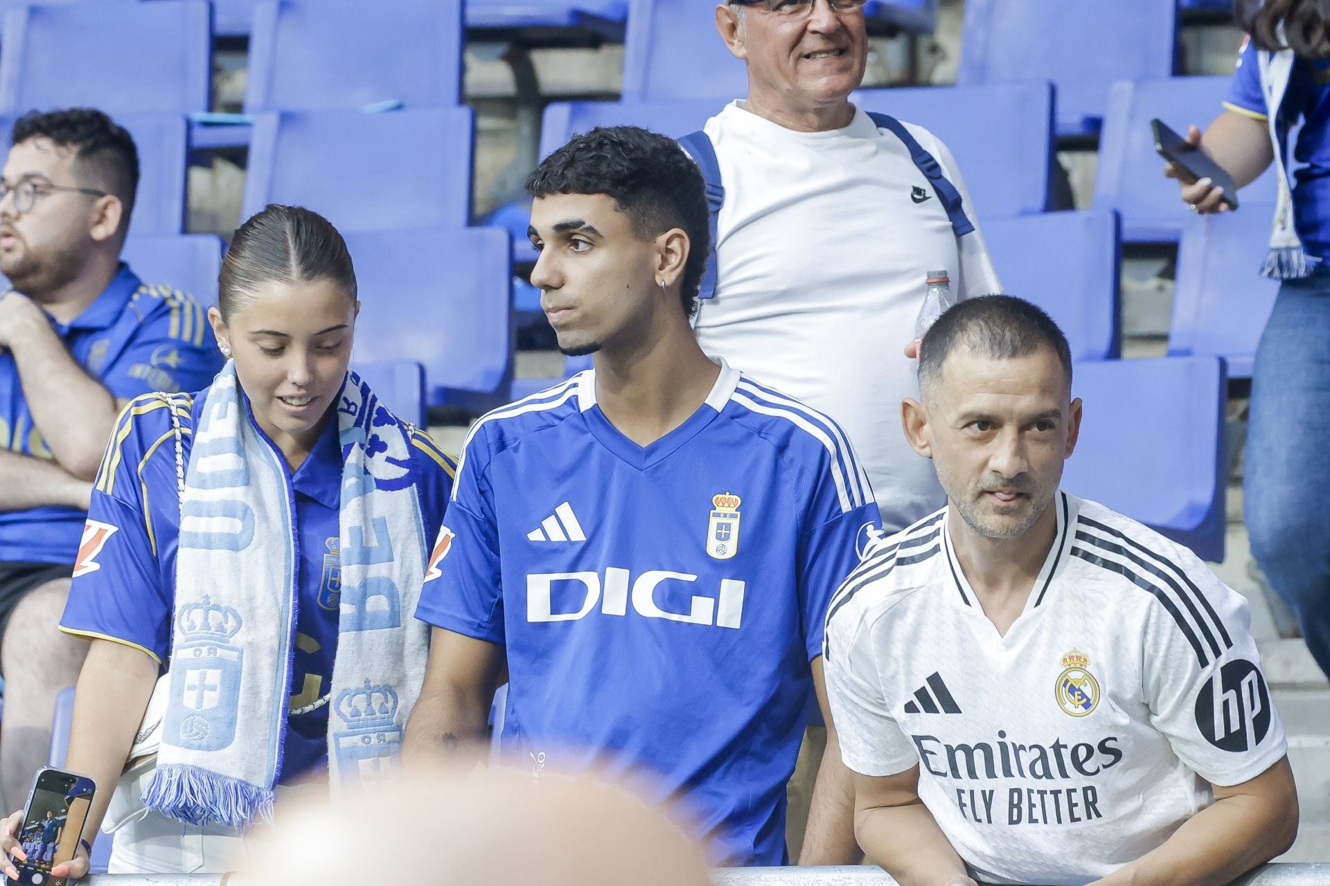 ¿Estuviste en el Real Oviedo - Real Madrid? ¡Búscate!