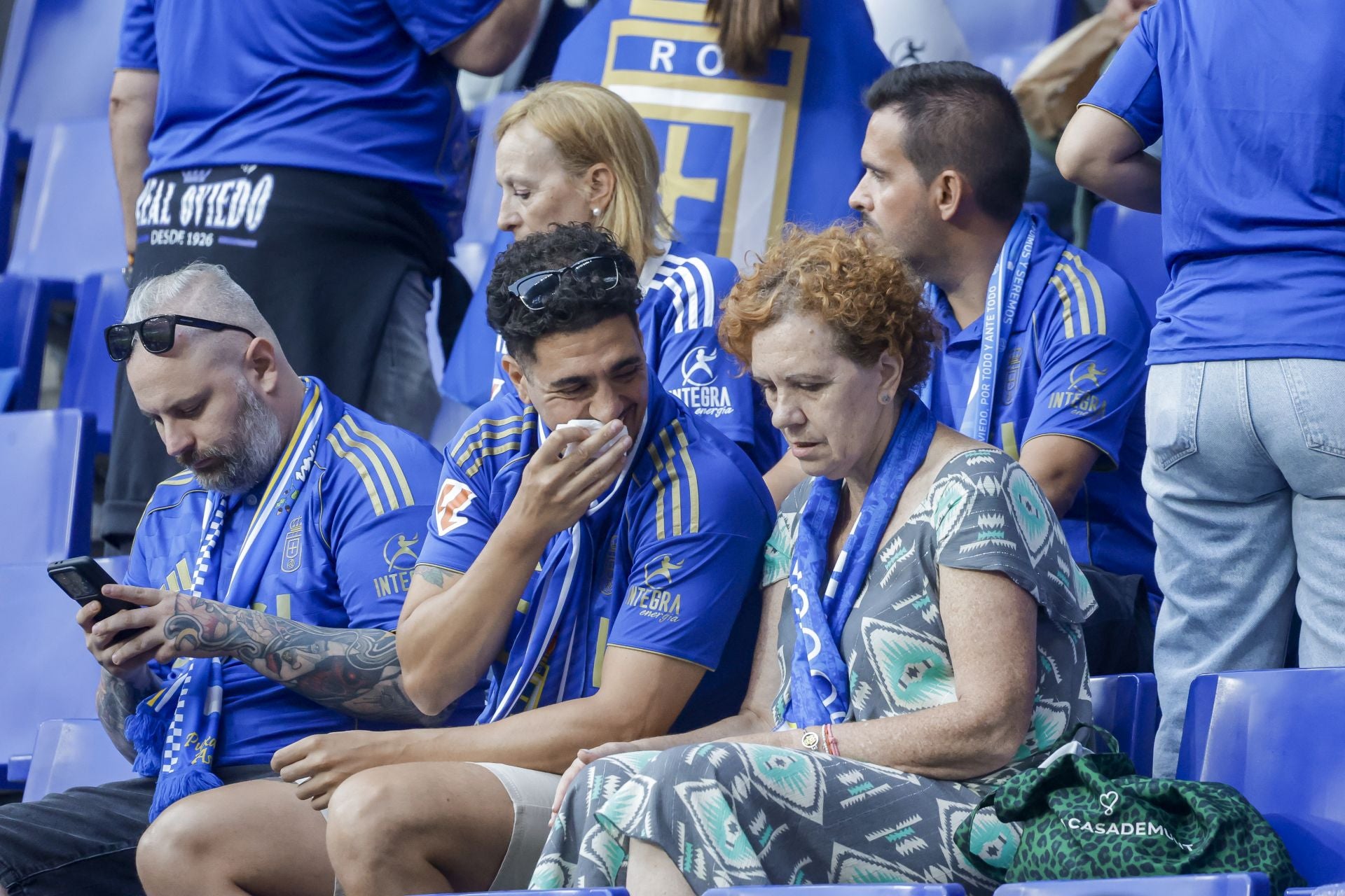 ¿Estuviste en el Real Oviedo - Real Madrid? ¡Búscate!