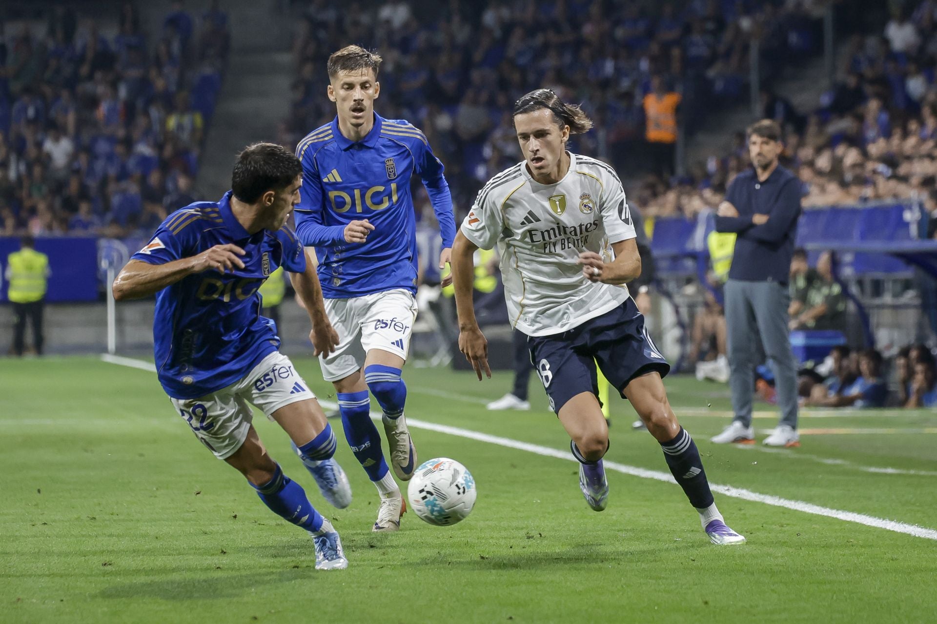 Las mejores jugadas del Real Oviedo - Real Madrid en imágenes