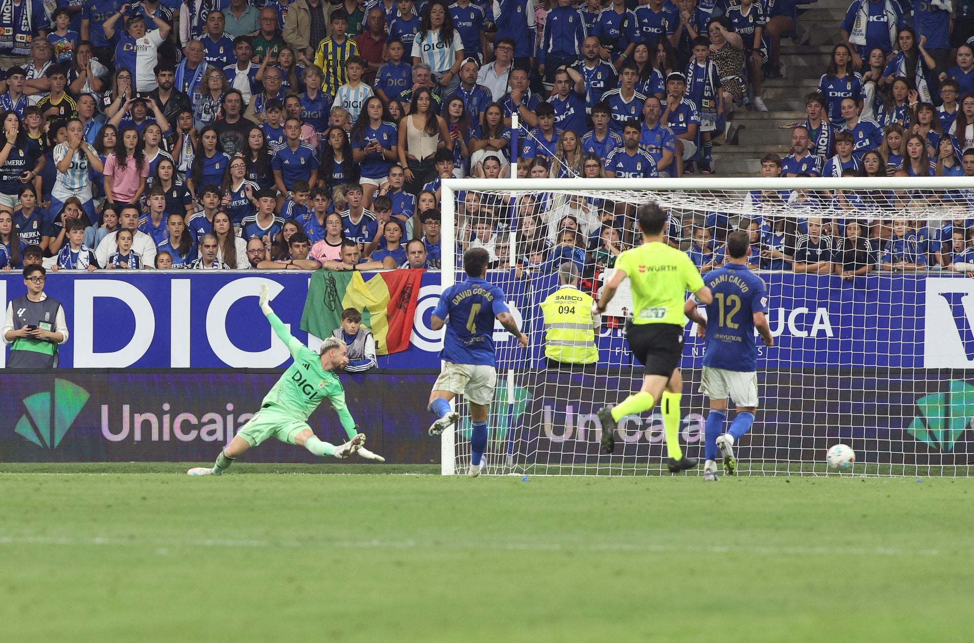 Las mejores jugadas del Real Oviedo - Real Madrid en imágenes