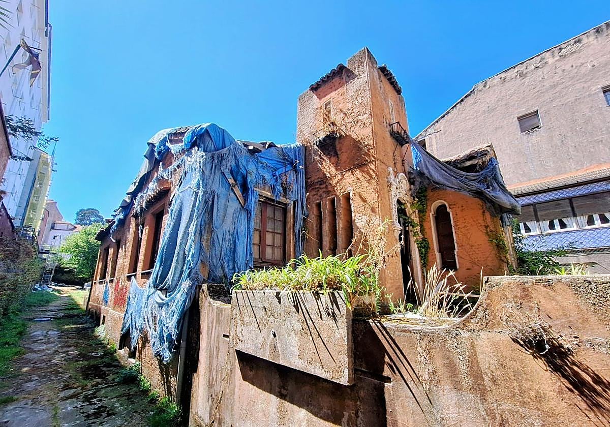 El proyecto de rehabilitación contempla conservar la fachada original, que está muy degradada.