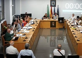 PP y Vox votaron al unísono para aprobar las cuentas para este año.