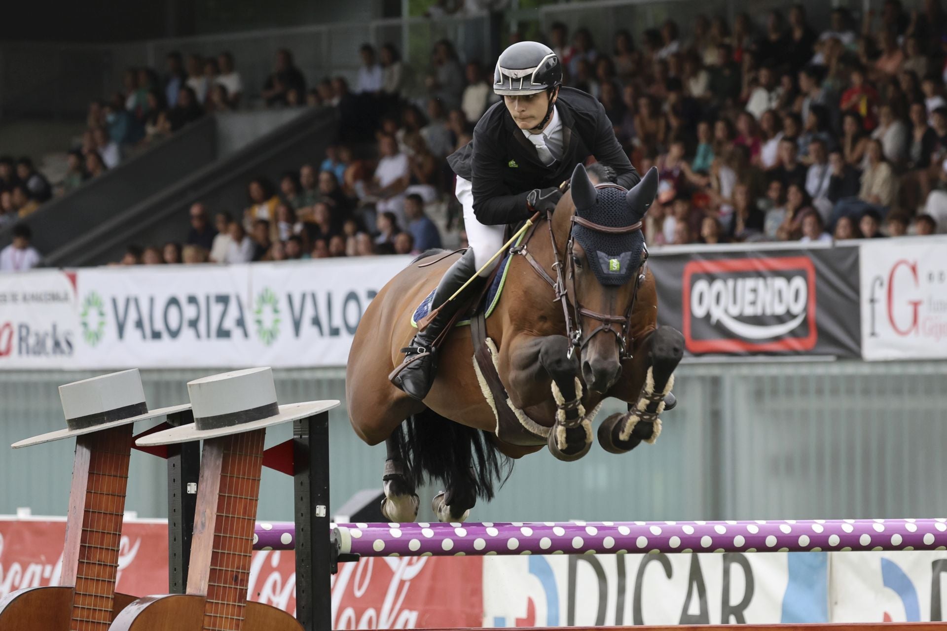 Las fotos que deja el primer día del Hípico en Gijón
