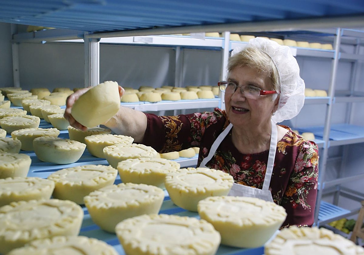 Marigel Álvarez, la mujer que rescató el Casín y lo puso en el mercado.
