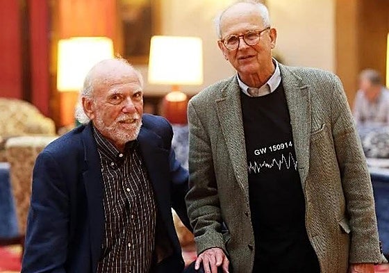 Rainer Weiss, a la derecha.