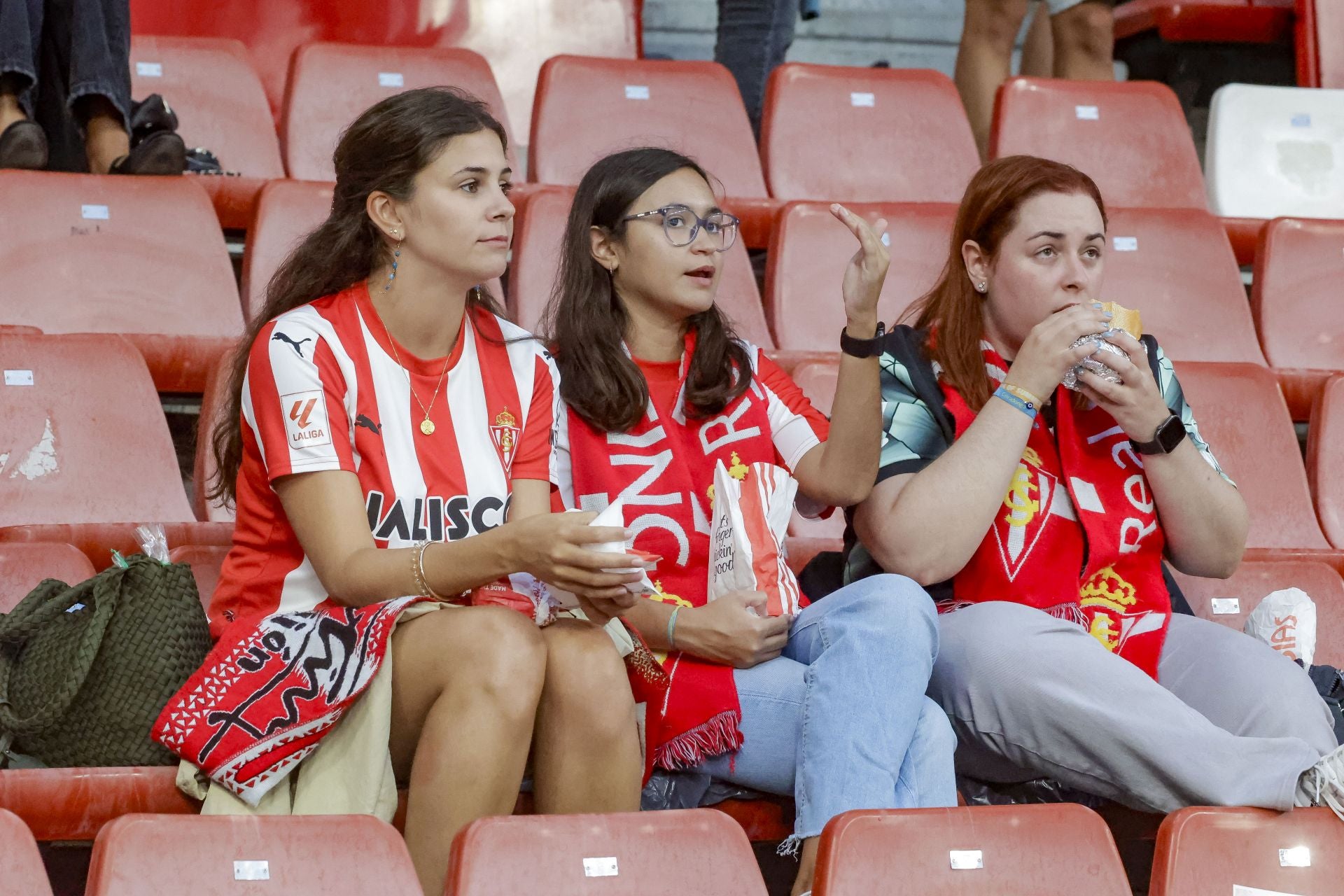 ¿Estuviste en el Sporting de Gijón - Cultural Leonesa? ¡Búscate!