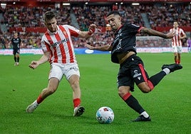 El Sporting de Gijón duerme líder