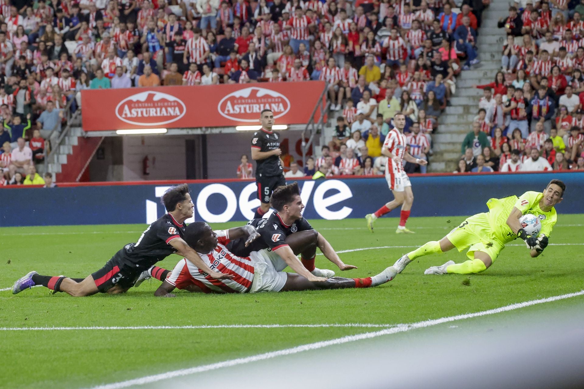 Las mejores jugadas del Sporting - Cultural en imágenes