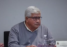 Francisco Carantoña Álvarez, en un homenaje a su padre.