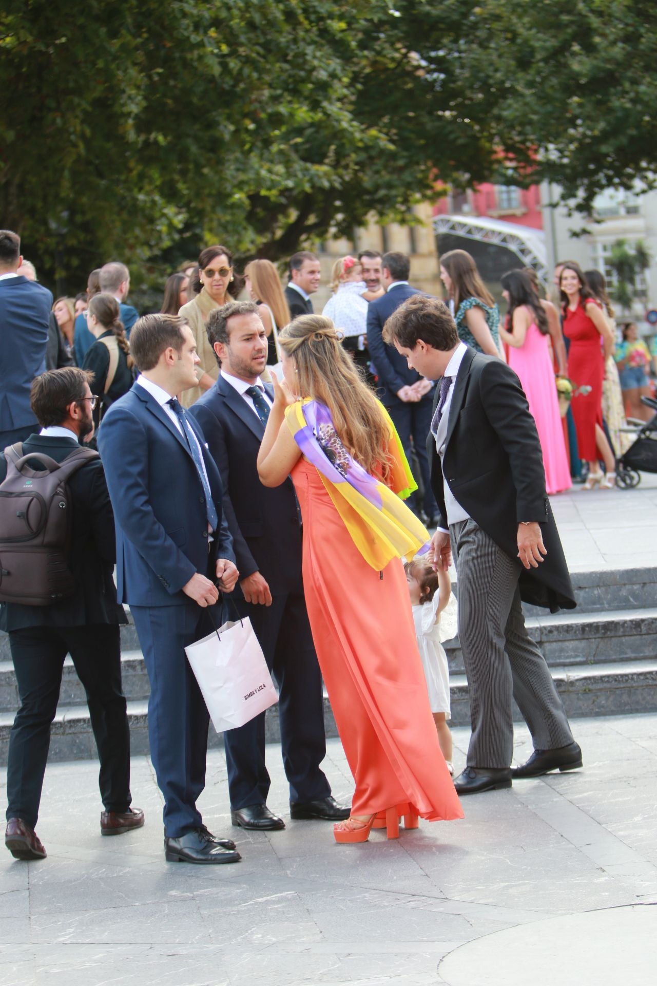 Los invitados a la boda en Gijón de Corín Castro y Javier Barreiro